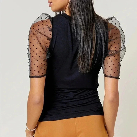 Jun & Ivy clip dot puff sleeve medium - Picture 2 of 10